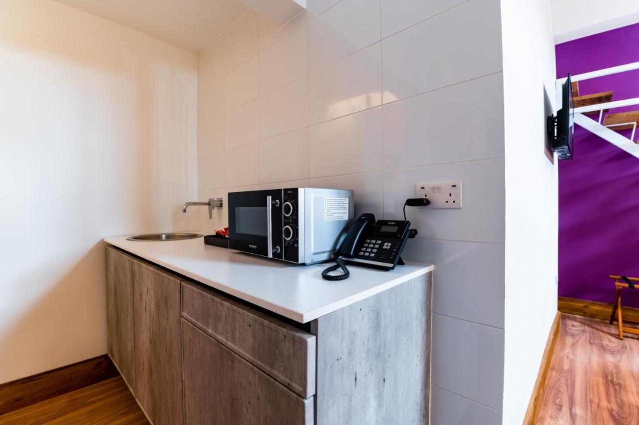 Monreal Boutique Townhouse - R024Rm6 Ξενοδοχείο Paola Εξωτερικό φωτογραφία