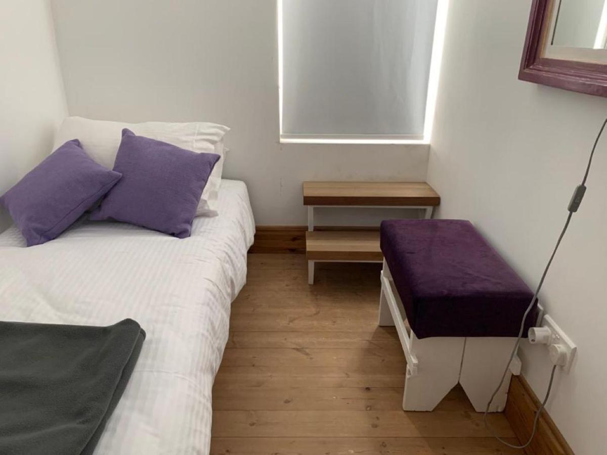 Monreal Boutique Townhouse - R024Rm6 Ξενοδοχείο Paola Εξωτερικό φωτογραφία